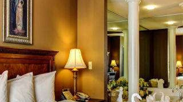The Wildwood Hotel Suite