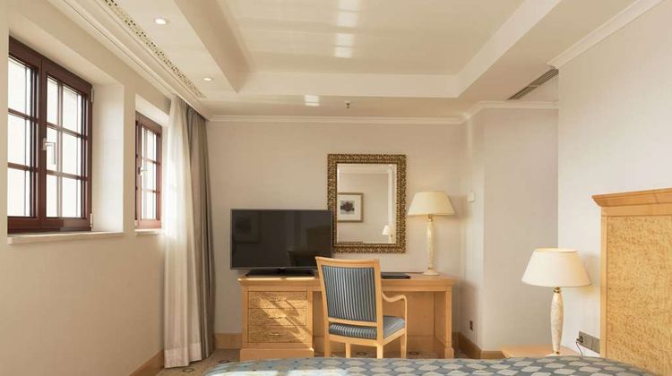 Maritim Hotel & Intl Congress Center Suite