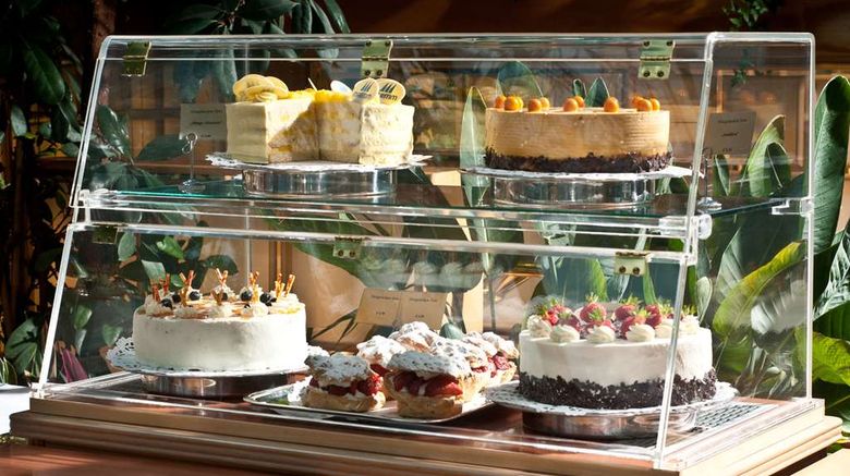 <b>Hotel Kaiserhof Heringsdorf Restaurant</b>. Images powered by <a href="https://iceportal.shijigroup.com/" title="IcePortal" target="_blank">IcePortal</a>.