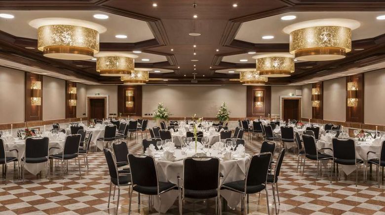 <b>Maritim Hotel Koenigswinter Meeting</b>. Images powered by <a href="https://iceportal.shijigroup.com/" title="IcePortal" target="_blank">IcePortal</a>.