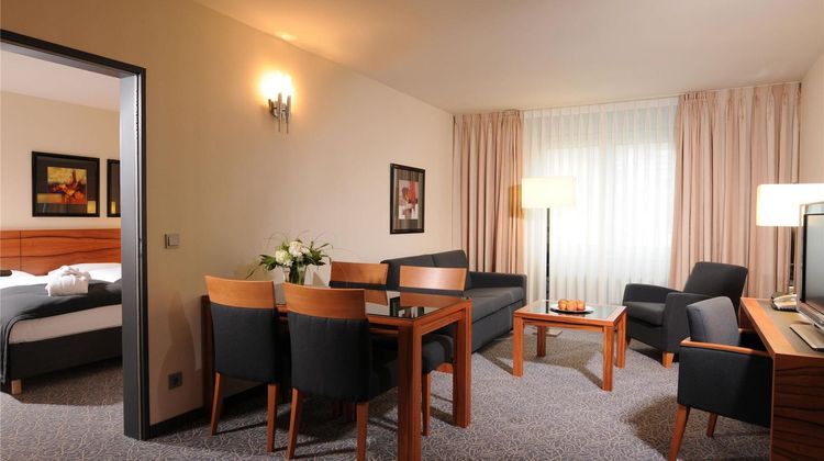 Maritim Hotel Muenchen Room