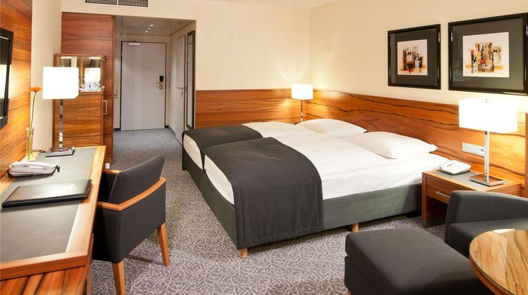 Maritim Hotel Muenchen Room