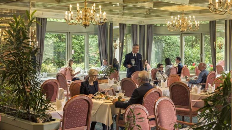 <b>Maritim Hotel Bad Salzuflen Restaurant</b>. Images powered by <a href="https://iceportal.shijigroup.com/" title="IcePortal" target="_blank">IcePortal</a>.