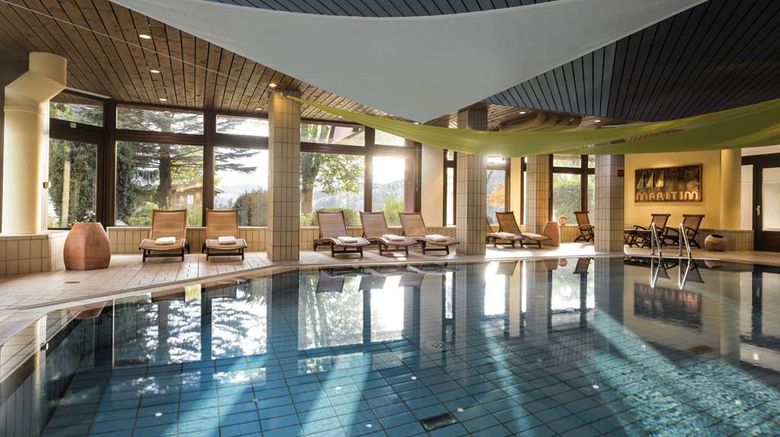 <b>Maritim TitiseeHotel Pool</b>. Images powered by <a href="https://iceportal.shijigroup.com/" title="IcePortal" target="_blank">IcePortal</a>.