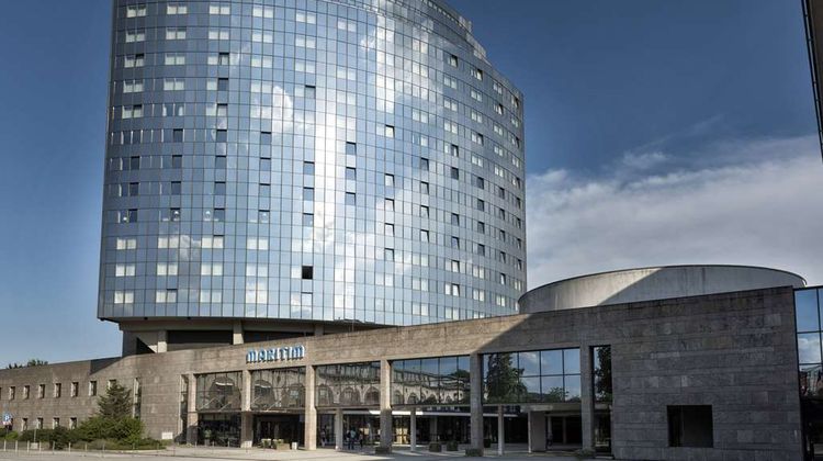 Maritim Hotel Ulm Exterior