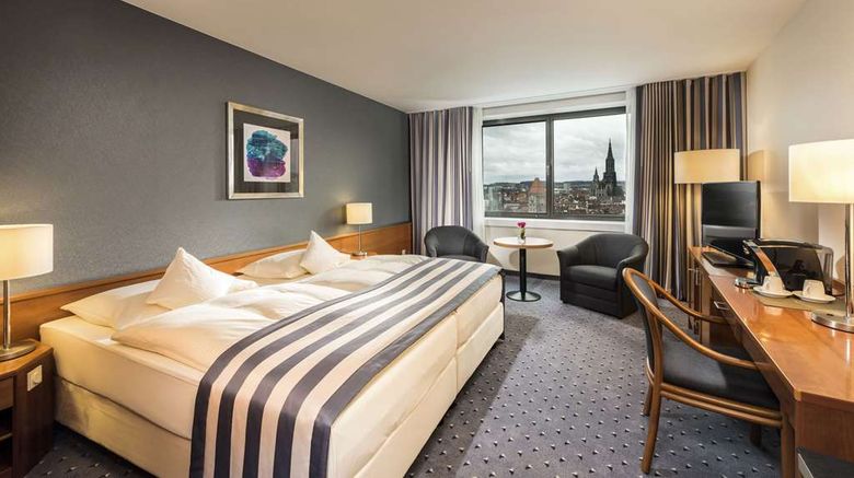 <b>Maritim Hotel Ulm Room</b>. Images powered by <a href="https://iceportal.shijigroup.com/" title="IcePortal" target="_blank">IcePortal</a>.