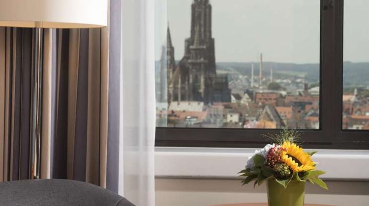 Maritim Hotel Ulm Room