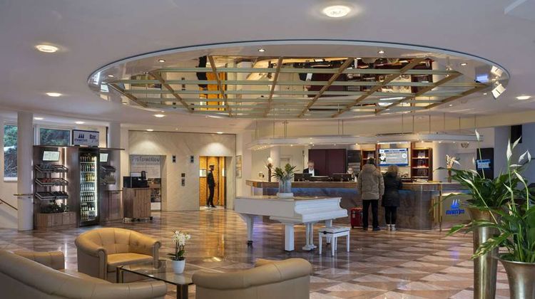 Maritim Badehotel Lobby