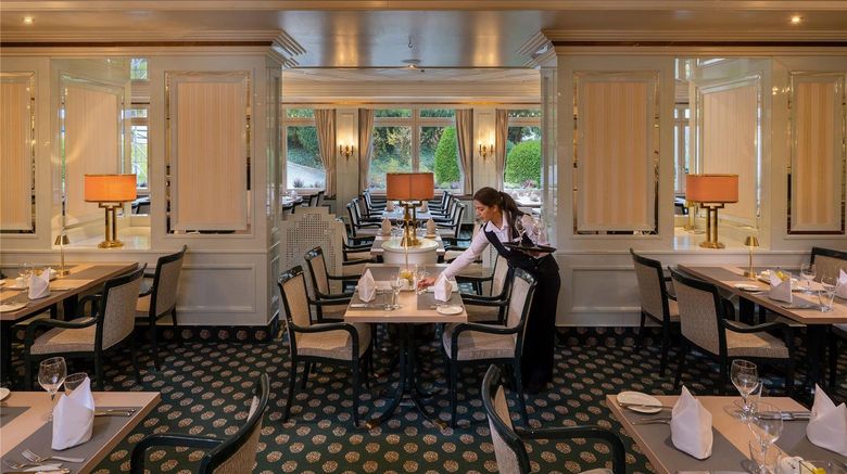 <b>Maritim Badehotel Restaurant</b>. Images powered by <a href="https://iceportal.shijigroup.com/" title="IcePortal" target="_blank">IcePortal</a>.