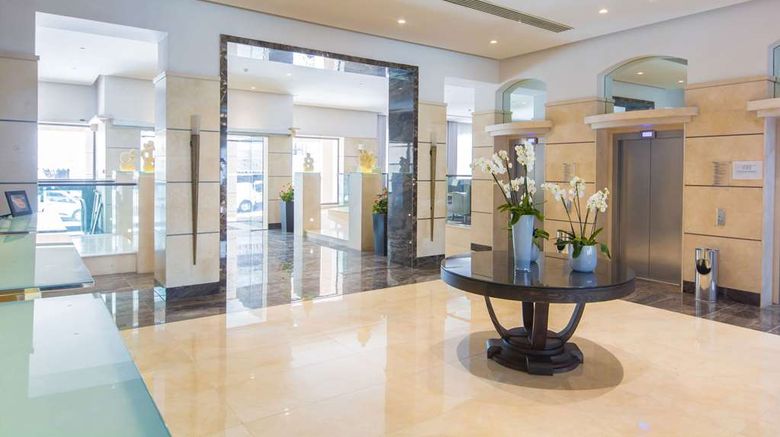 <b>Maritim Antonine Hotel & Spa Lobby</b>. Images powered by <a href="https://iceportal.shijigroup.com/" title="IcePortal" target="_blank">IcePortal</a>.