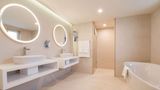 Maritim Antonine Hotel & Spa Suite