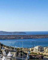 Maritim Antonine Hotel & Spa