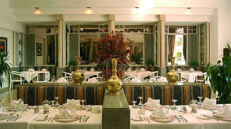 <b>Maritim Jolie Ville Resort & Casino Restaurant</b>. Images powered by <a href="https://iceportal.shijigroup.com/" title="IcePortal" target="_blank">IcePortal</a>.