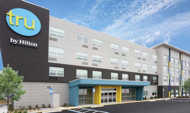 Tru by Hilton Jacksonville St. Johns Exterior