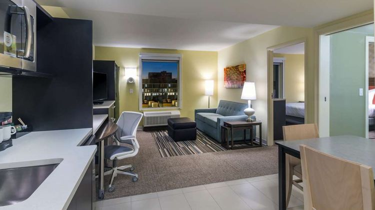 Home2 Suites Kansas City Downtown Room