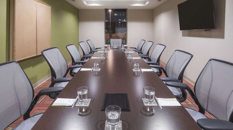 <b>Home2 Suites Kansas City Downtown Meeting</b>. Images powered by <a href="https://iceportal.shijigroup.com/" title="IcePortal" target="_blank">IcePortal</a>.