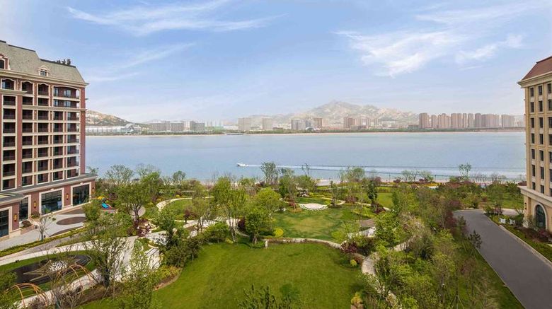 <b>DoubleTree Oriental Movie Metropolis Exterior</b>. Images powered by <a href="https://iceportal.shijigroup.com/" title="IcePortal" target="_blank">IcePortal</a>.