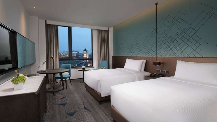 DoubleTree Oriental Movie Metropolis Room