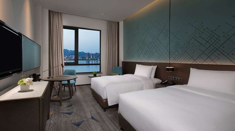 DoubleTree Oriental Movie Metropolis Room