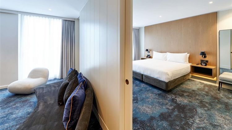 Pullman Adelaide Suite