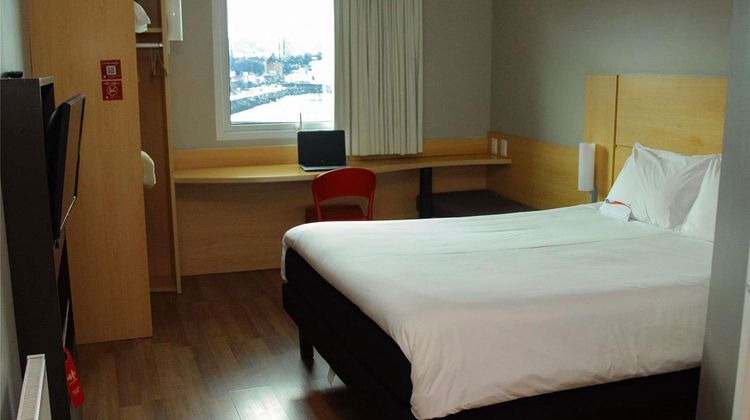 Ibis Puerto Montt Room