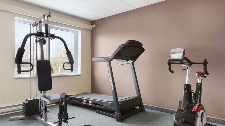 <b>Travelodge Baie Comeau Health</b>. Images powered by <a href="https://iceportal.shijigroup.com/" title="IcePortal" target="_blank">IcePortal</a>.