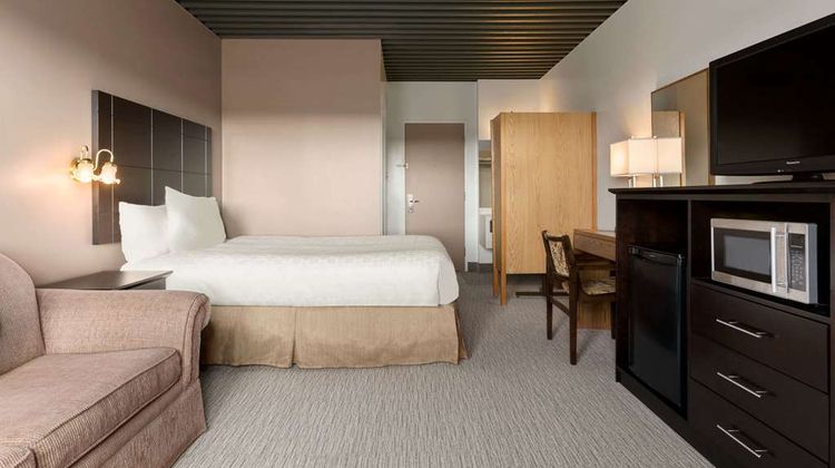 Travelodge Baie Comeau Room