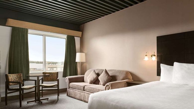 <b>Travelodge Baie Comeau Room</b>. Images powered by <a href="https://iceportal.shijigroup.com/" title="IcePortal" target="_blank">IcePortal</a>.