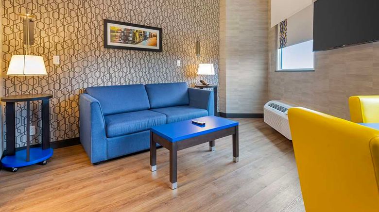 <b>GLo-Kanata Ottawa West Suite</b>. Images powered by <a href="https://iceportal.shijigroup.com/" title="IcePortal" target="_blank">IcePortal</a>.