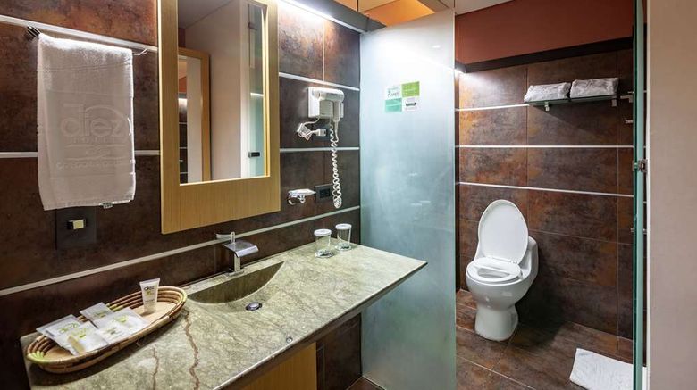 <b>Diez Hotel Categoria Colombia Room</b>. Images powered by <a href="https://iceportal.shijigroup.com/" title="IcePortal" target="_blank">IcePortal</a>.