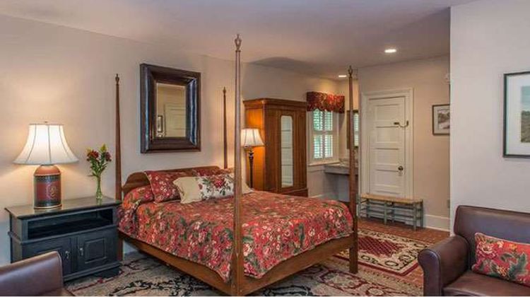 The Jasmine House Room