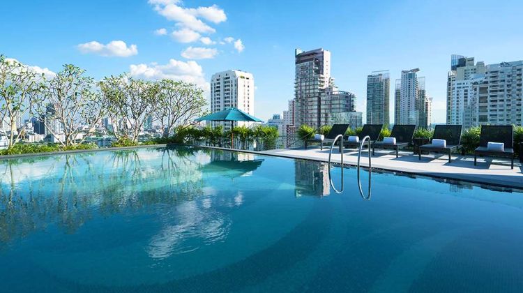 Hyatt Place Bangkok Sukhumvit Pool