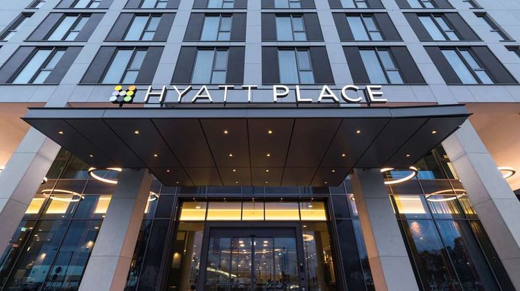 Hyatt Place Frankfurt Airport Exterior