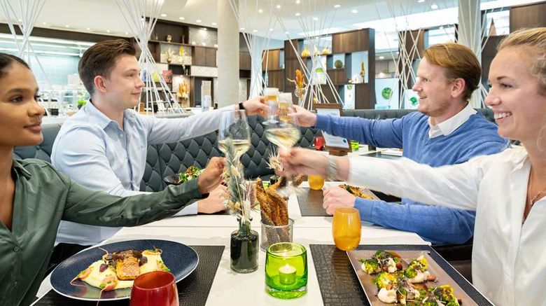 <b>Hyatt Place Frankfurt Airport Restaurant</b>. Images powered by <a href="https://iceportal.shijigroup.com/" title="IcePortal" target="_blank">IcePortal</a>.
