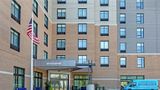 <b>Hampton Inn & Suites Boston/Waltham Exterior</b>. Images powered by <a href="https://iceportal.shijigroup.com/" title="IcePortal" target="_blank">IcePortal</a>.