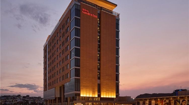 Hilton Garden Inn Chihuahua Exterior