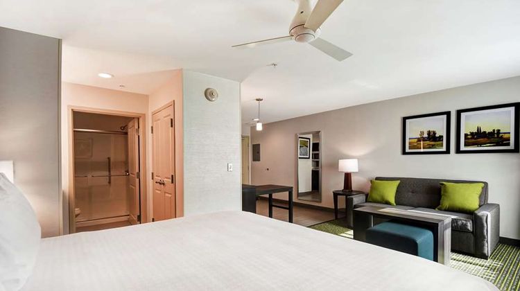 Homewood Suites by Hilton Novi Room