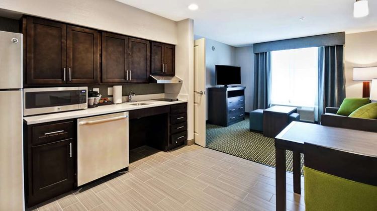 Homewood Suites by Hilton Novi Room