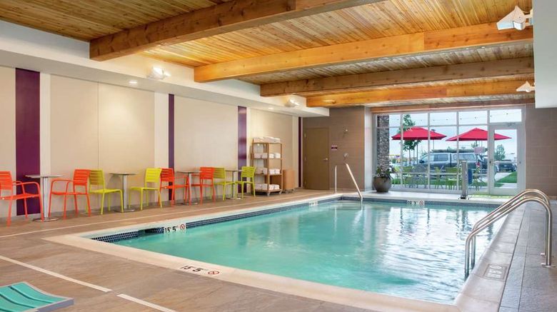 <b>Home2 Suites Indianapolis So/Greenwood Pool</b>. Images powered by <a href="https://iceportal.shijigroup.com/" title="IcePortal" target="_blank">IcePortal</a>.