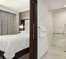 Embassy Suites Indianapolis Conv Ctr Room