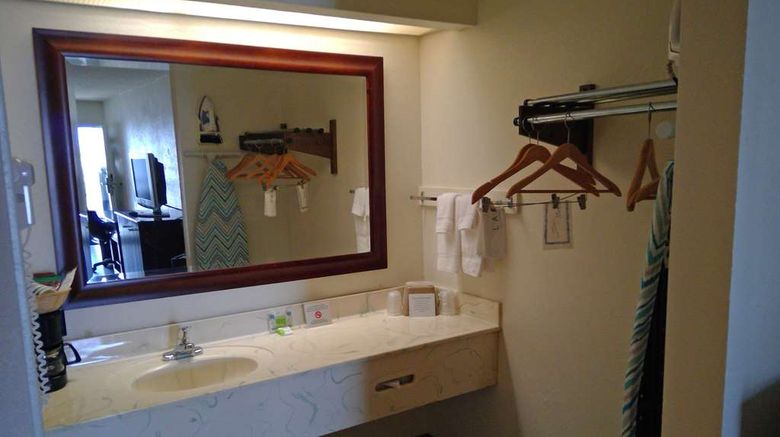 <b>Americas Best Value Inn Kinston Room</b>. Images powered by <a href="https://iceportal.shijigroup.com/" title="IcePortal" target="_blank">IcePortal</a>.