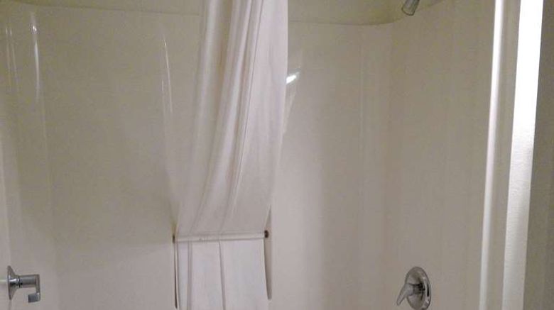 <b>Americas Best Value Inn Kinston Room</b>. Images powered by <a href="https://iceportal.shijigroup.com/" title="IcePortal" target="_blank">IcePortal</a>.
