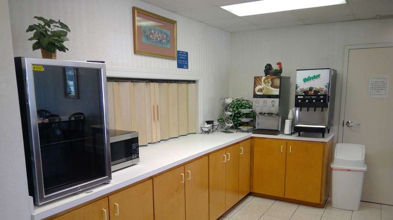 <b>Americas Best Value Inn Kinston Restaurant</b>. Images powered by <a href="https://iceportal.shijigroup.com/" title="IcePortal" target="_blank">IcePortal</a>.