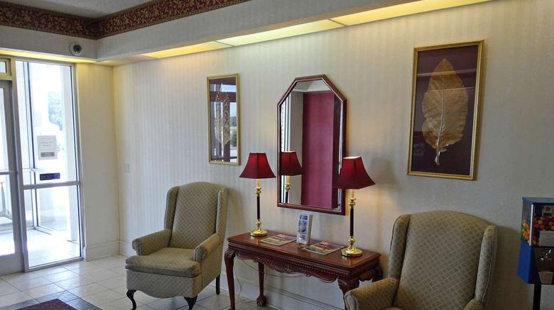 <b>Americas Best Value Inn Kinston Lobby</b>. Images powered by <a href="https://iceportal.shijigroup.com/" title="IcePortal" target="_blank">IcePortal</a>.