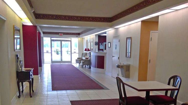 Americas Best Value Inn Kinston Lobby
