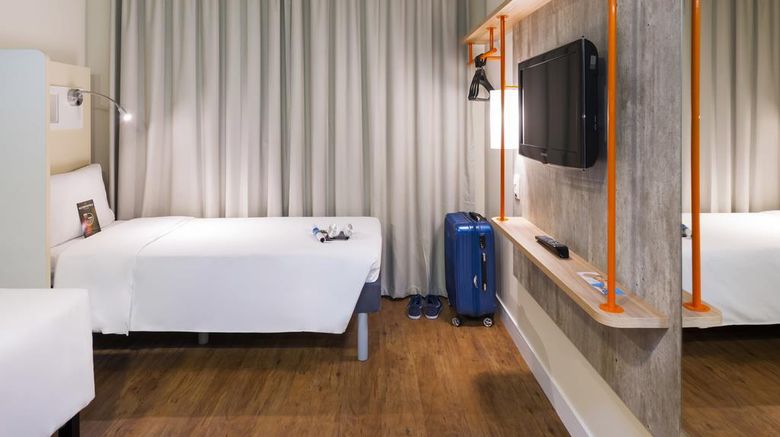 <b>Ibis Budget Navegantes Itajai Room</b>. Images powered by <a href="https://iceportal.shijigroup.com/" title="IcePortal" target="_blank">IcePortal</a>.