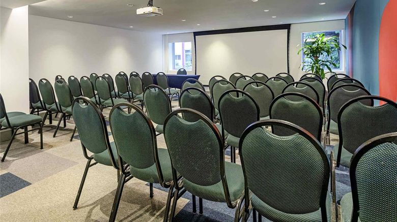 <b>Novotel Rio de Janeiro Leme Meeting</b>. Images powered by <a href="https://iceportal.shijigroup.com/" title="IcePortal" target="_blank">IcePortal</a>.