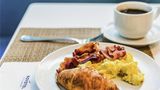 <b>Novotel Rio de Janeiro Leme Restaurant</b>. Images powered by <a href="https://iceportal.shijigroup.com/" title="IcePortal" target="_blank">IcePortal</a>.