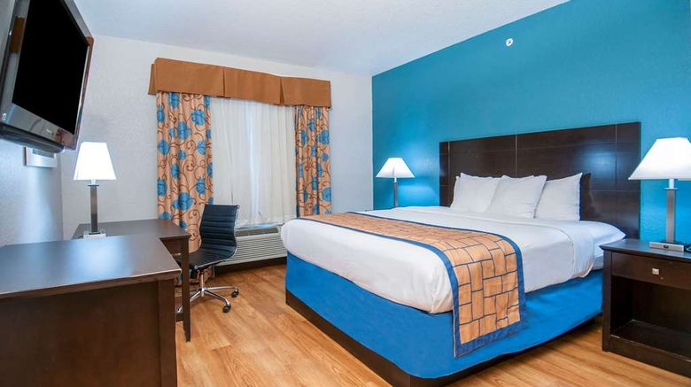 <b>Days Inn San Antonio near AT&T Center Suite</b>. Images powered by <a href="https://iceportal.shijigroup.com/" title="IcePortal" target="_blank">IcePortal</a>.