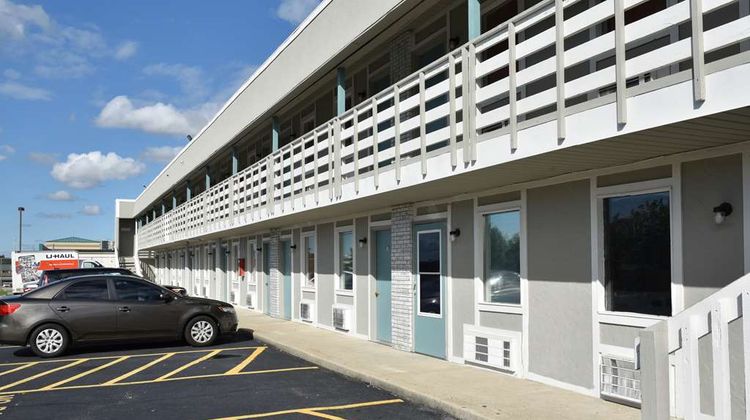 Knights Inn Merrillville Exterior